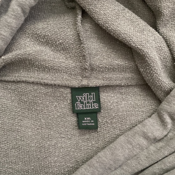 TARGET STAR CROPPED HOODIE - Picture 3 of 3